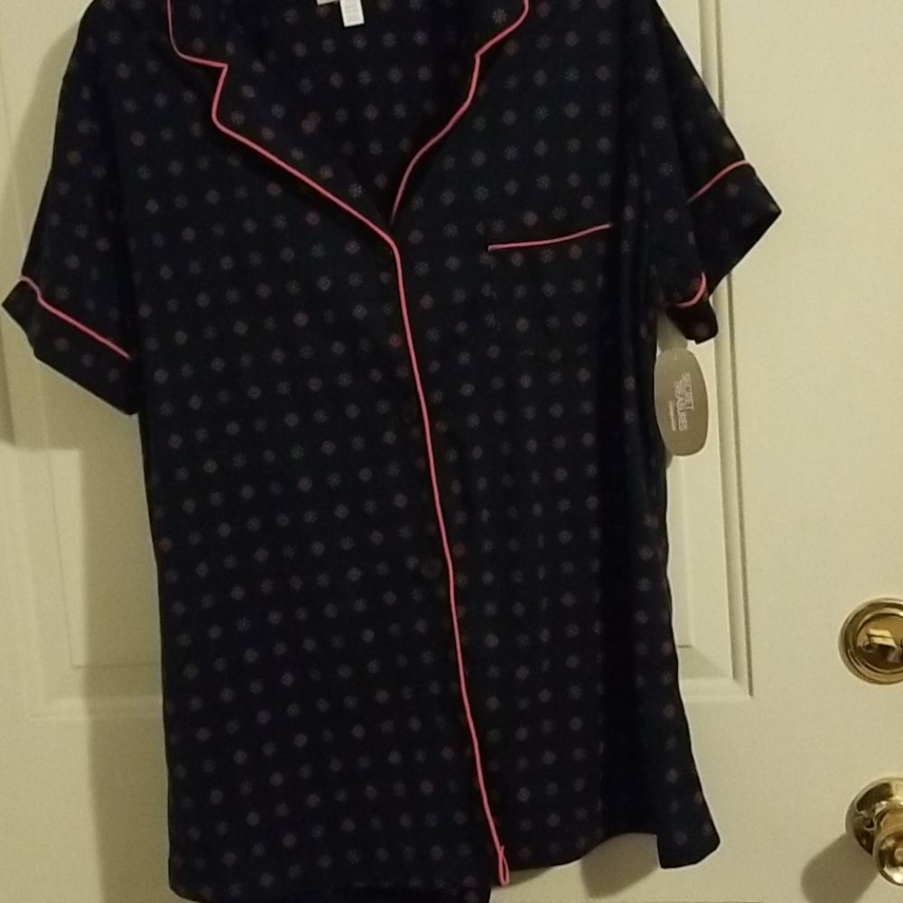 XL PJ'S Pajama Set Womens Secret Treasures